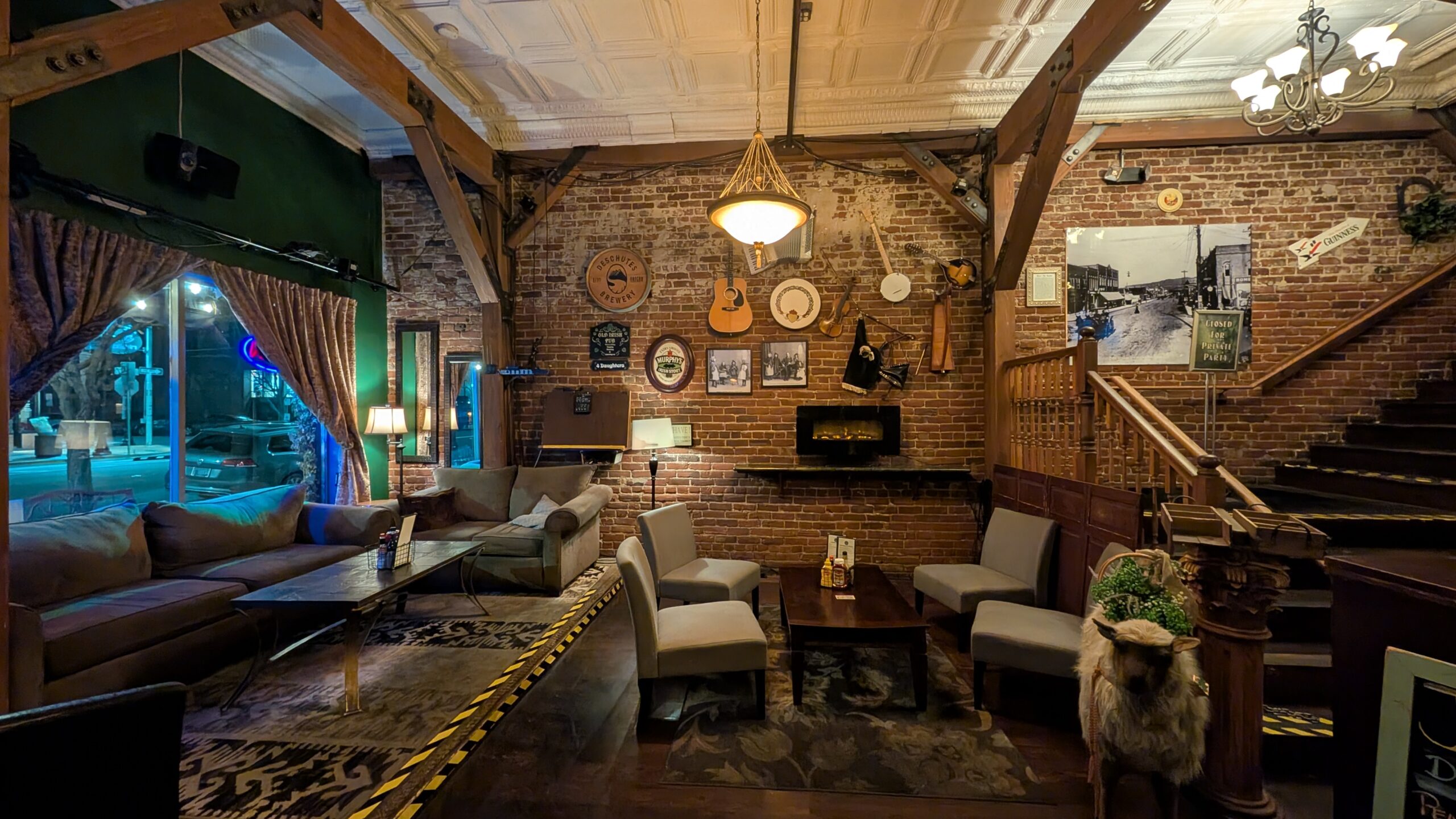 The view of the inside of Four Daughter's Irish Pub.